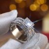 Shiny Halo Ring Inlaid Square Cut Shiny Zircon Elegant Wedding Engagement Promise Ring For Women & Girls Valentine's Day Jewelry